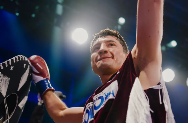 William Zepeda campeón mundial ligero del CMB en Las Vegas
